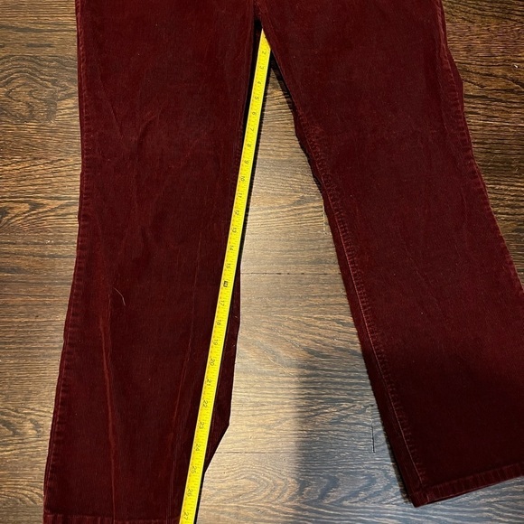 Women’s | L.L. Bean Burgundy Corduroy Bootcut Jeans | Size 20 Petite - Picture 9 of 10